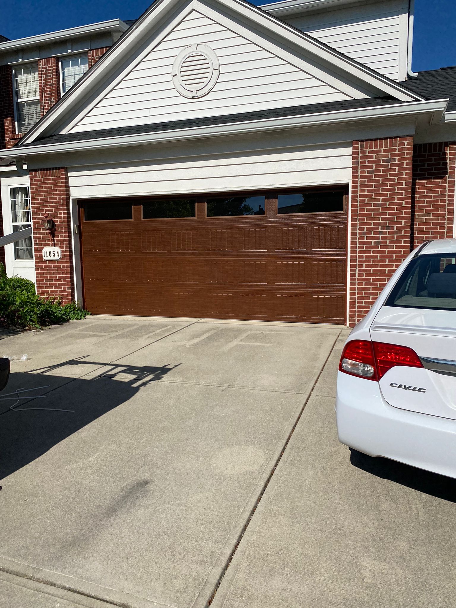 brown oak color door